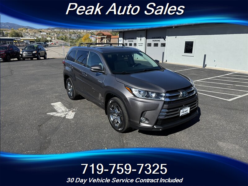 2017 Toyota Highlander Hybrid Limited Platinum   - Photo 1 - Colorado Springs, CO 80907