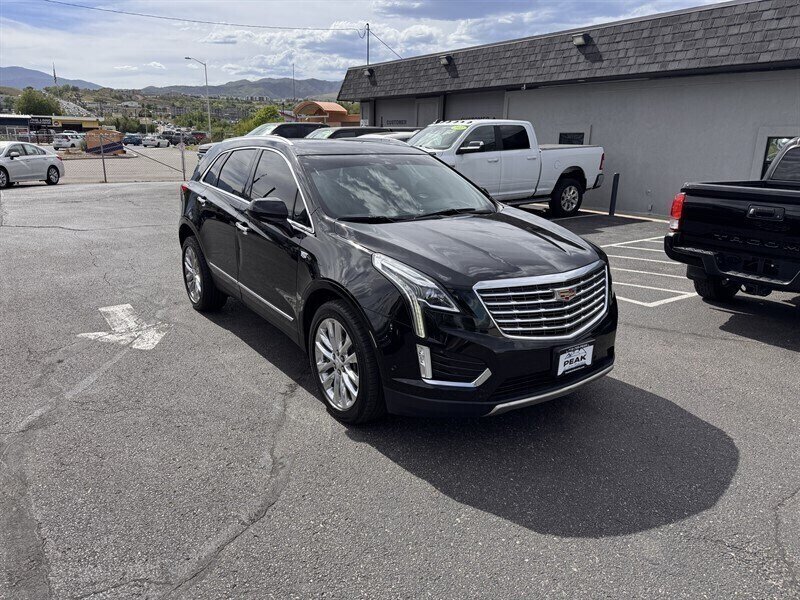 2017 Cadillac XT5 Platinum  