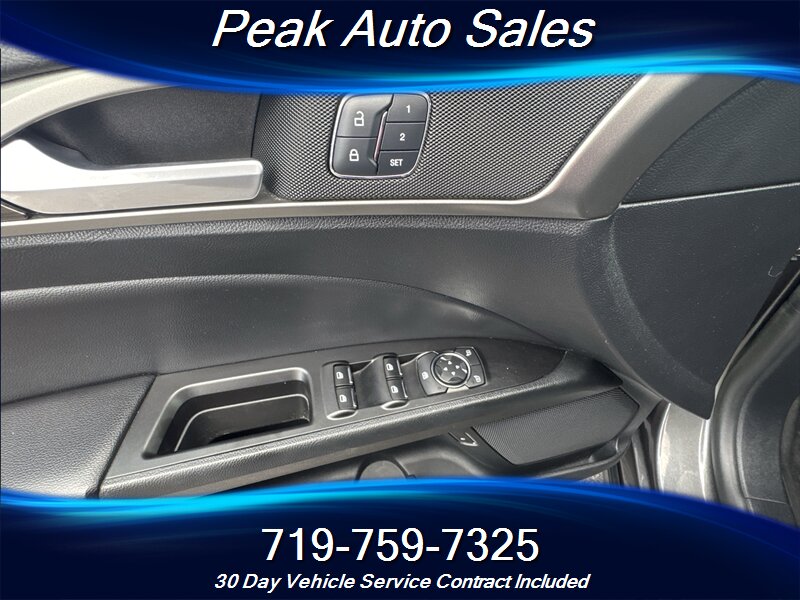 2018 Ford Fusion Hybrid SE - Photo 11 - Colorado Springs, CO 80907