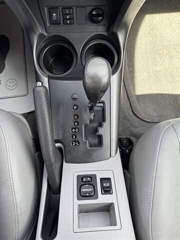 2011 Toyota RAV4 Limited   - Photo 24 - Colorado Springs, CO 80907