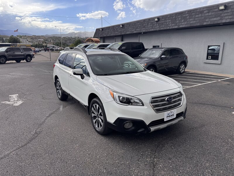 2017 Subaru Outback 2.5i Limited Limited + M/R + ES + NAVI