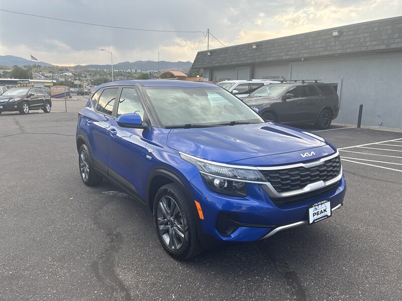 2022 Kia Seltos LX  