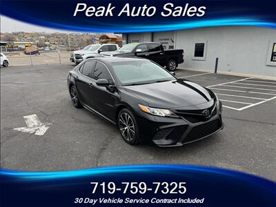 2018 Toyota Camry SE Sedan