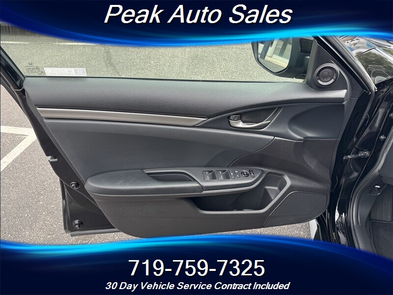 2020 Honda Civic Sport   - Photo 11 - Colorado Springs, CO 80907