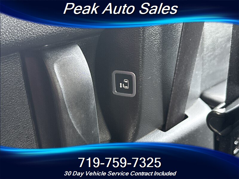2018 Chrysler Pacifica Touring L - Photo 30 - Colorado Springs, CO 80907