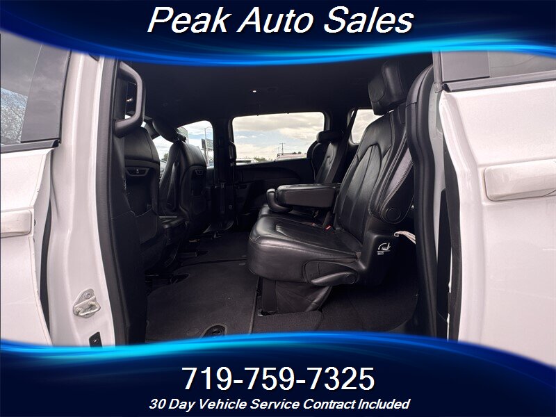 2018 Chrysler Pacifica Touring L - Photo 26 - Colorado Springs, CO 80907