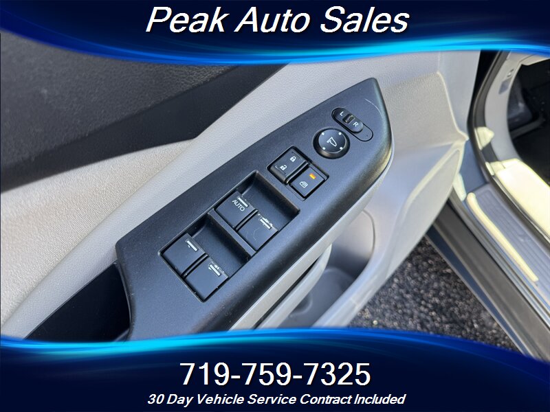 2014 Honda CR-V EX - Photo 12 - Colorado Springs, CO 80907