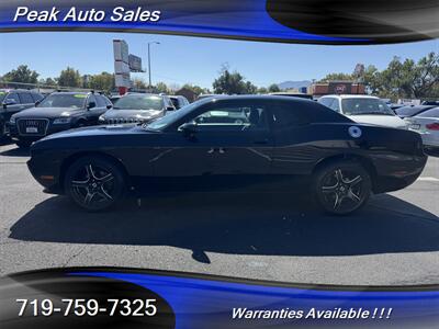 2013 Dodge Challenger SXT   - Photo 4 - Colorado Springs, CO 80907