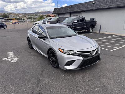 2019 Toyota Camry SE Sedan