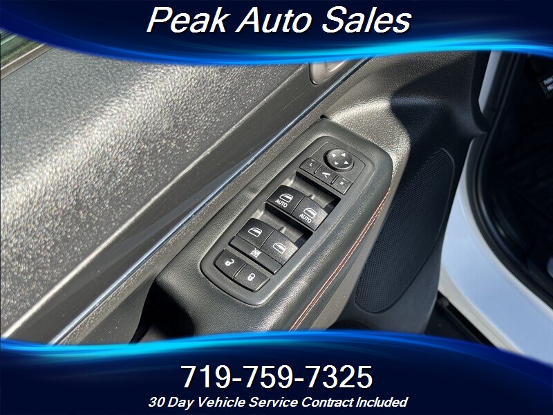 2017 Jeep Grand Cherokee Trailhawk   - Photo 14 - Colorado Springs, CO 80907