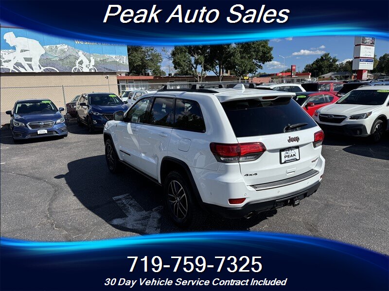 2017 Jeep Grand Cherokee Trailhawk   - Photo 5 - Colorado Springs, CO 80907