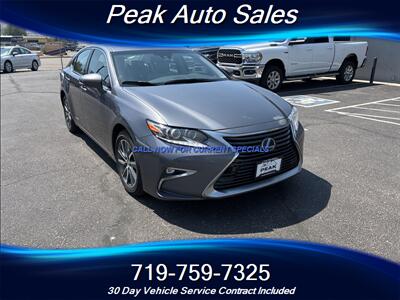 2017 Lexus ES 300h Sedan