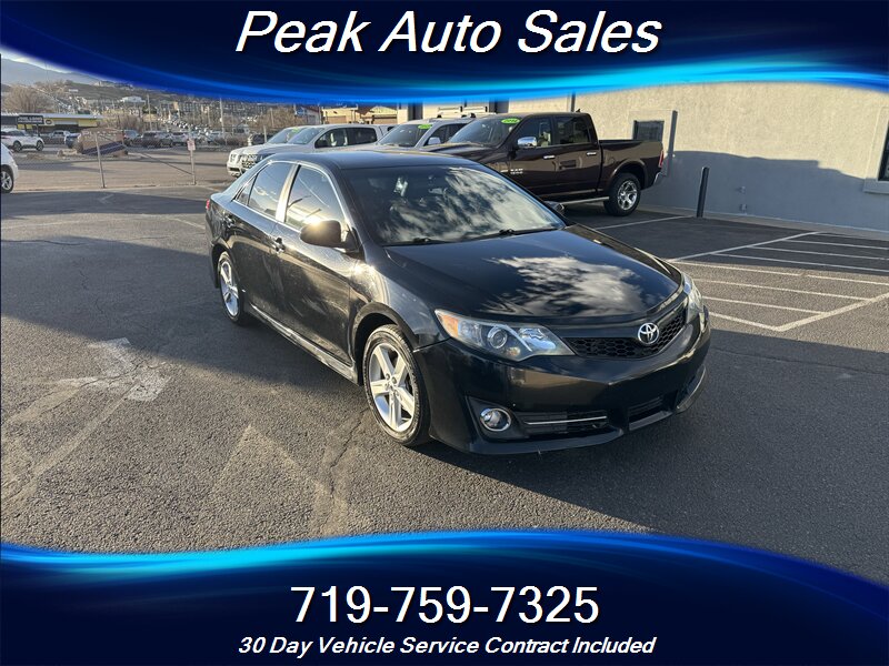 2014 Toyota Camry SE  