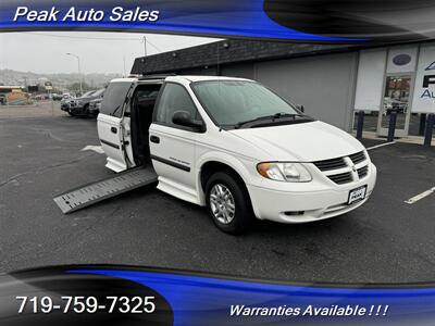 2005 Dodge Grand Caravan Wheelchair Accessible SE  