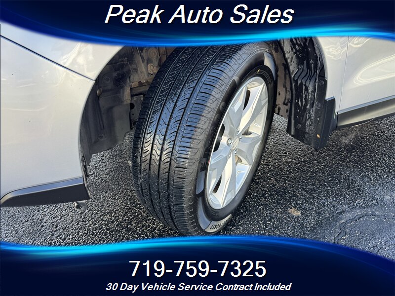 2015 Subaru Forester 2.5i - Photo 9 - Colorado Springs, CO 80907
