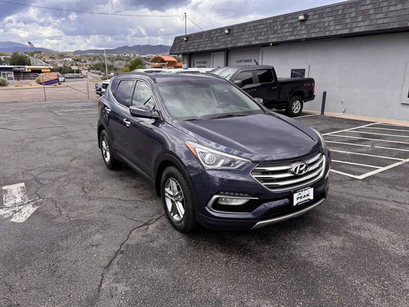 2017 Hyundai SANTA FE Sport 2.4L  