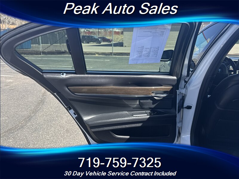 2015 BMW 750i xDrive - Photo 28 - Colorado Springs, CO 80907