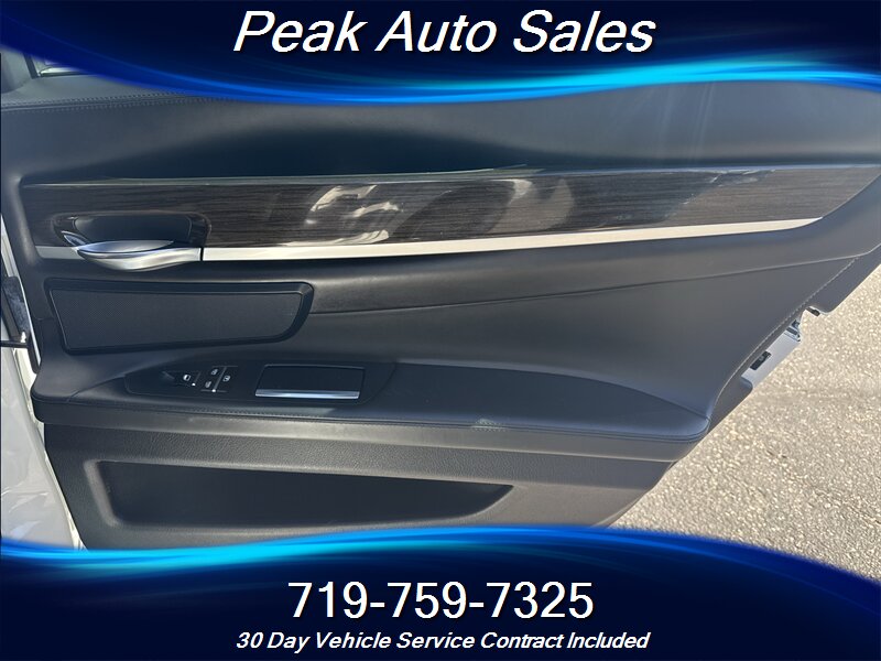 2015 BMW 750i xDrive - Photo 34 - Colorado Springs, CO 80907