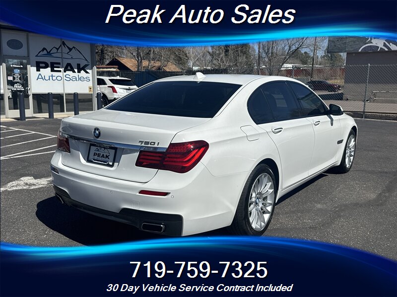 2015 BMW 750i xDrive - Photo 7 - Colorado Springs, CO 80907