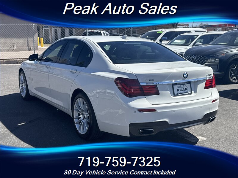 2015 BMW 750i xDrive - Photo 5 - Colorado Springs, CO 80907