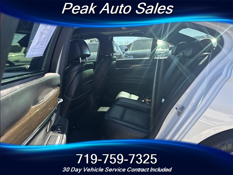 2015 BMW 750i xDrive - Photo 29 - Colorado Springs, CO 80907