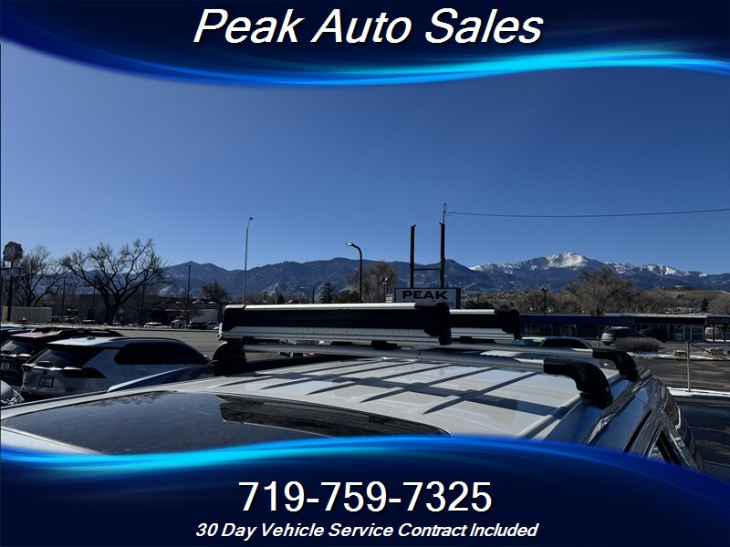 2017 Cadillac Escalade Luxury - Photo 9 - Colorado Springs, CO 80907