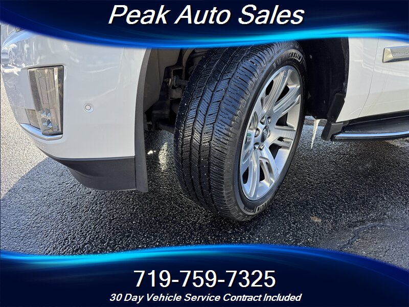 2017 Cadillac Escalade Luxury - Photo 11 - Colorado Springs, CO 80907