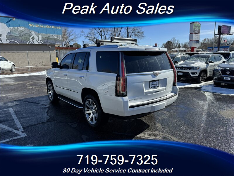 2017 Cadillac Escalade Luxury - Photo 5 - Colorado Springs, CO 80907