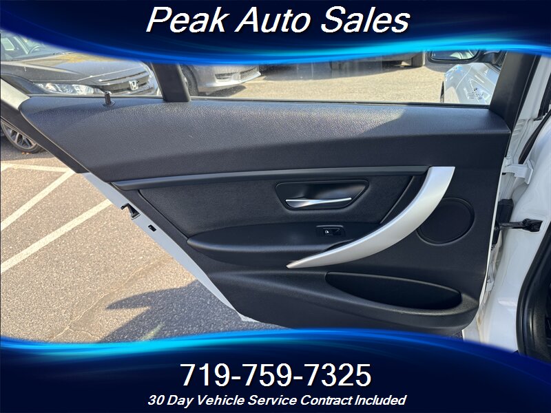 2014 BMW 320i xDrive   - Photo 21 - Colorado Springs, CO 80907
