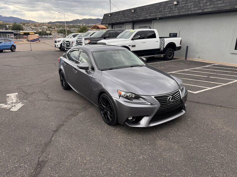 2016 Lexus IS 300 300