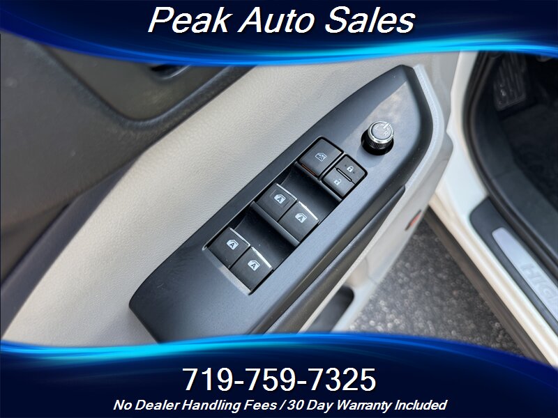 2016 Toyota Highlander Limited   - Photo 13 - Colorado Springs, CO 80907