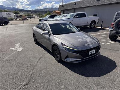 2021 Hyundai Elantra SEL Sedan
