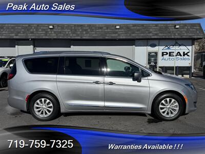 2018 Chrysler Pacifica Touring L   - Photo 8 - Colorado Springs, CO 80907