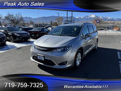 2018 Chrysler Pacifica Touring L   - Photo 3 - Colorado Springs, CO 80907