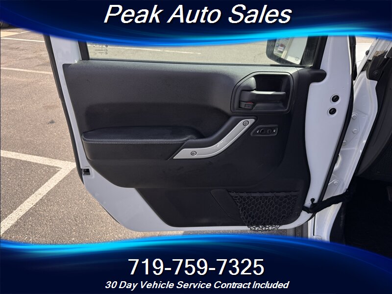 2016 Jeep Wrangler Unlimited Rubicon Hard Rock - Photo 11 - Colorado Springs, CO 80907
