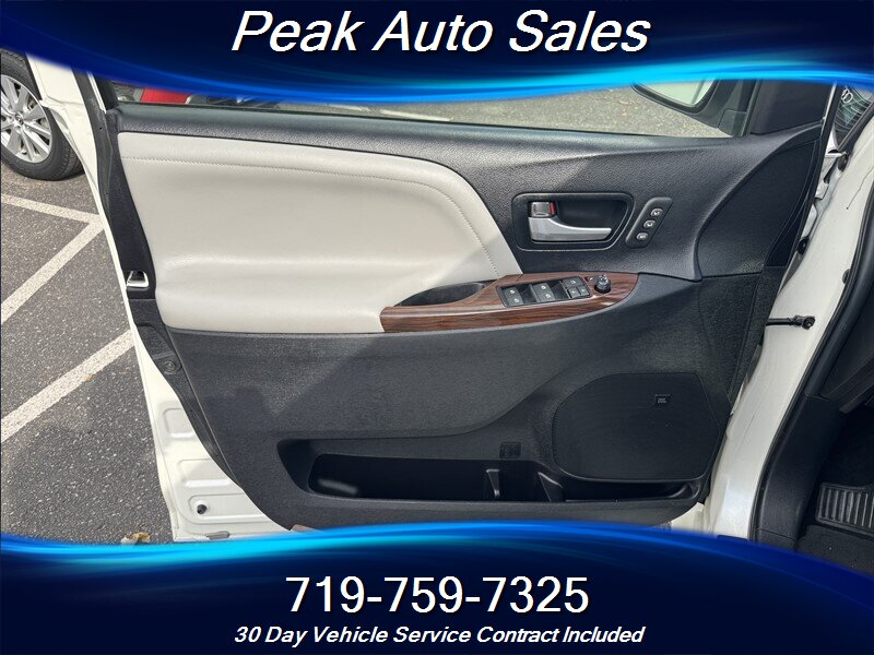 2015 Toyota Sienna Limited Premium 7-Passenger - Photo 12 - Colorado Springs, CO 80907