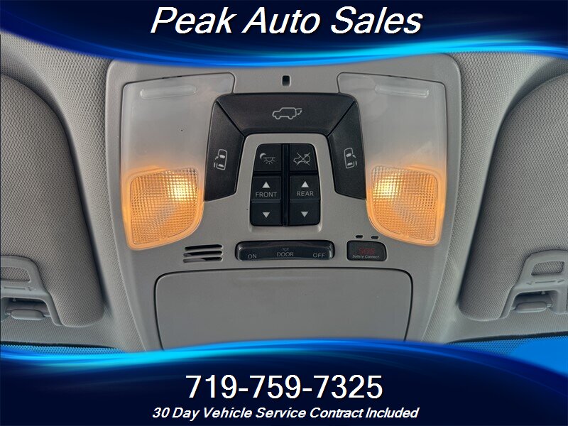 2015 Toyota Sienna Limited Premium 7-Passenger - Photo 22 - Colorado Springs, CO 80907