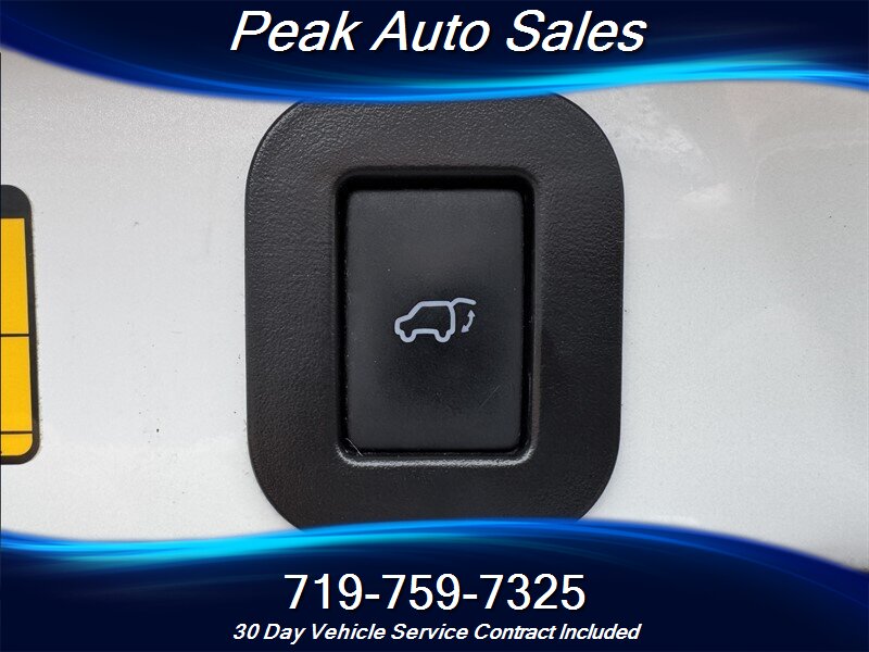 2015 Toyota Sienna Limited Premium 7-Passenger - Photo 36 - Colorado Springs, CO 80907