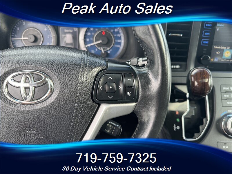 2015 Toyota Sienna Limited Premium 7-Passenger - Photo 20 - Colorado Springs, CO 80907