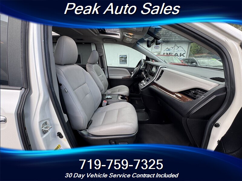 2015 Toyota Sienna Limited Premium 7-Passenger - Photo 39 - Colorado Springs, CO 80907