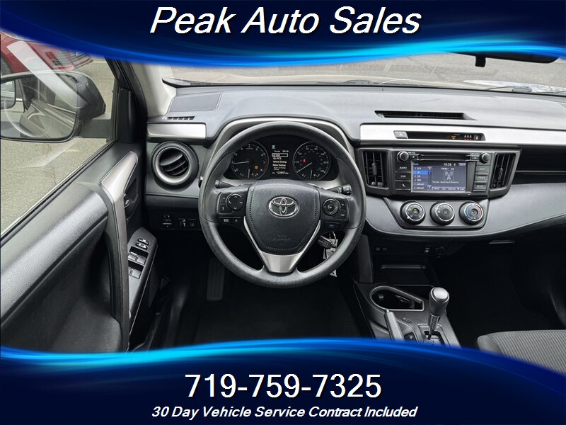 2018 Toyota RAV4 LE - Photo 15 - Colorado Springs, CO 80907