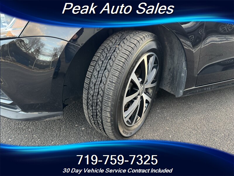 2017 Volkswagen Jetta 1.4T SE - Photo 9 - Colorado Springs, CO 80907