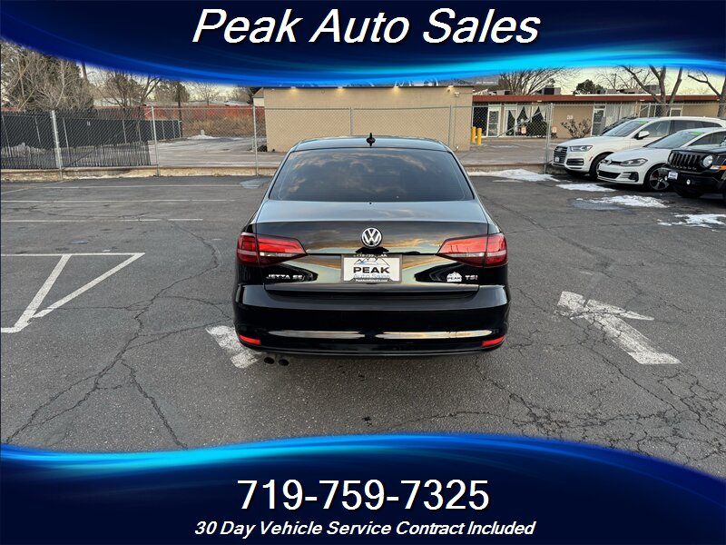 2017 Volkswagen Jetta 1.4T SE - Photo 6 - Colorado Springs, CO 80907