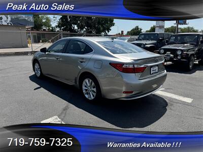 2015 Lexus ES 300h   - Photo 5 - Colorado Springs, CO 80907