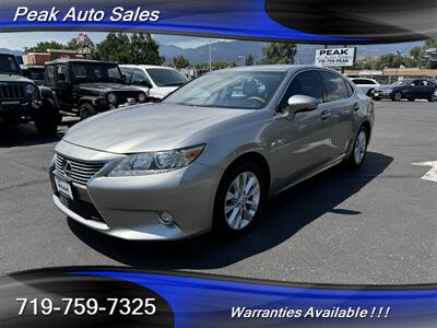 2015 Lexus ES 300h   - Photo 3 - Colorado Springs, CO 80907