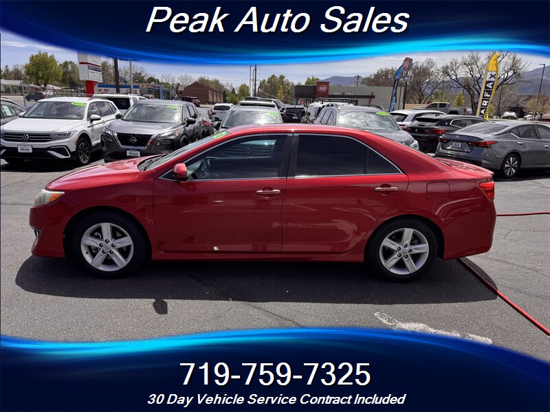 2014 Toyota Camry SE - Photo 4 - Colorado Springs, CO 80907