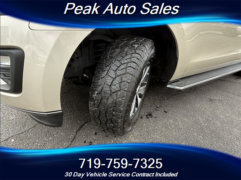 2018 Ford Expedition XLT - Photo 9 - Colorado Springs, CO 80907