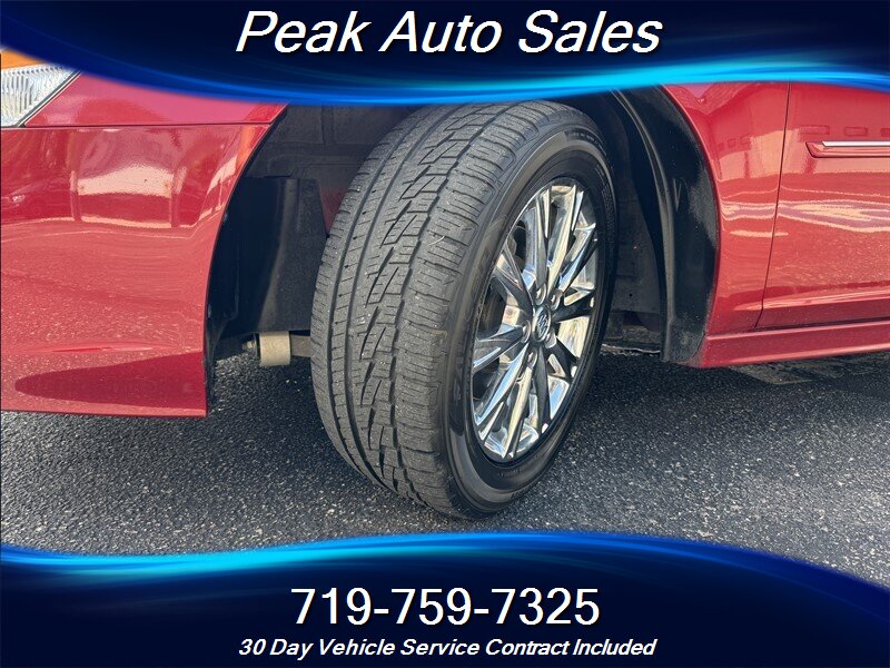 2010 Buick Lucerne CXL - Photo 10 - Colorado Springs, CO 80907