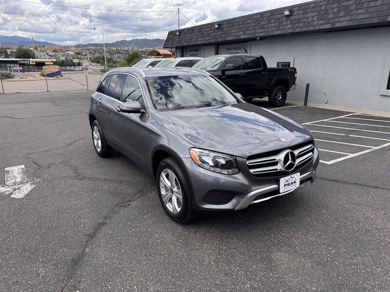2017 Mercedes-Benz GLC GLC 300 4MATIC  