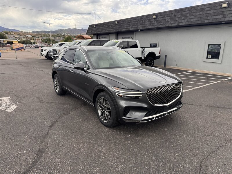 2022 Genesis GV70 2.5T Standard 2.5T, 2.5T Select, 2.5T Advanced, 2.5T Sport Prestige